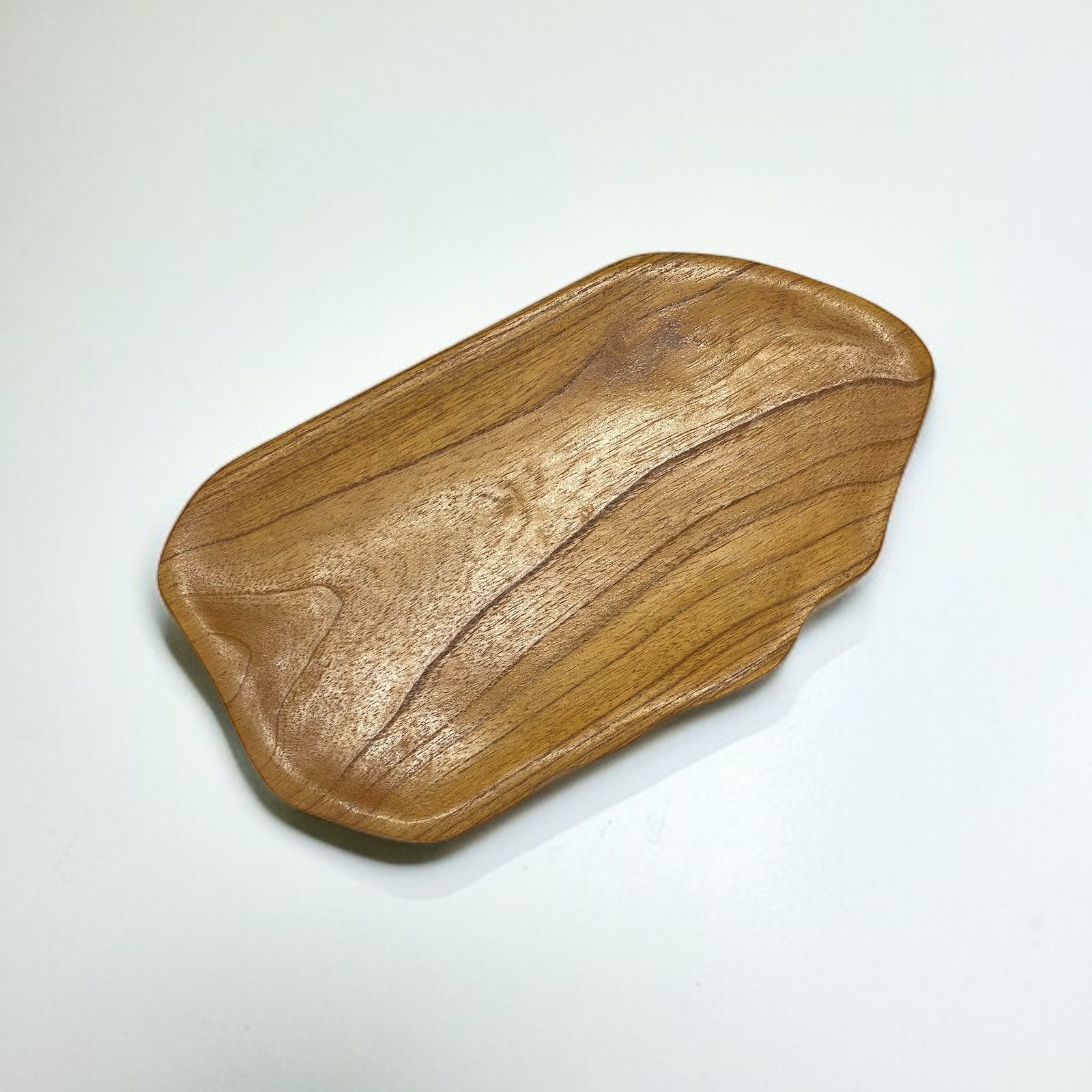 Display-Platter-Curved-Flat-Broader-Design-Custom-Creation