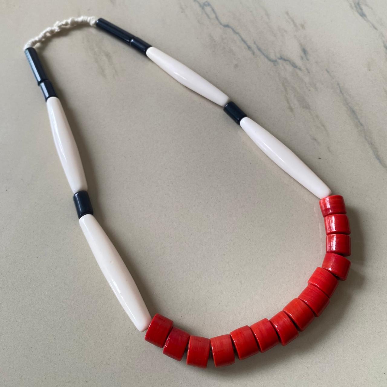 Regal-Radiance-Necklace-Erui-designs.