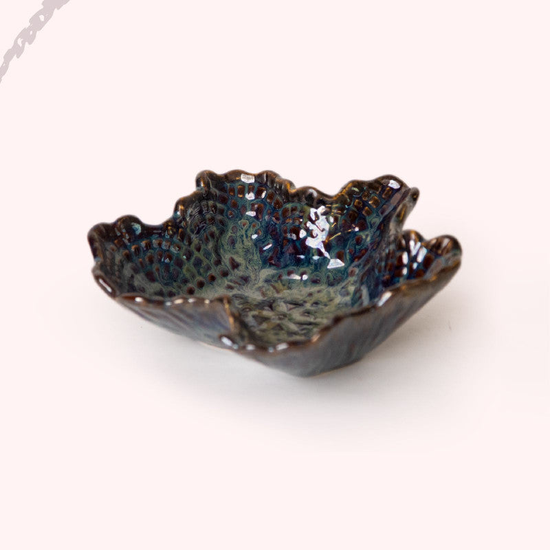 Seaweed Ceramic Shell Meal Bowl - The Knot and Bow