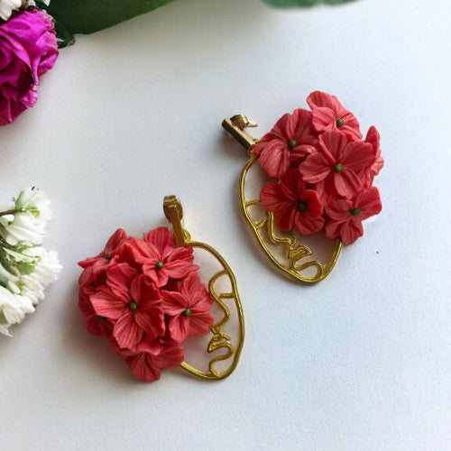 Wearable Blooms - Periwinkle earring