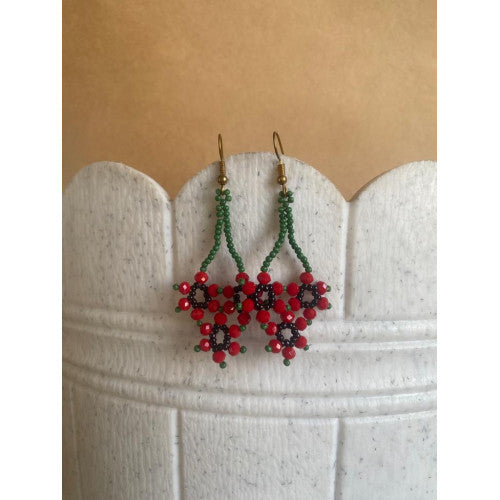 Red brach beaded earrings - Flower Child