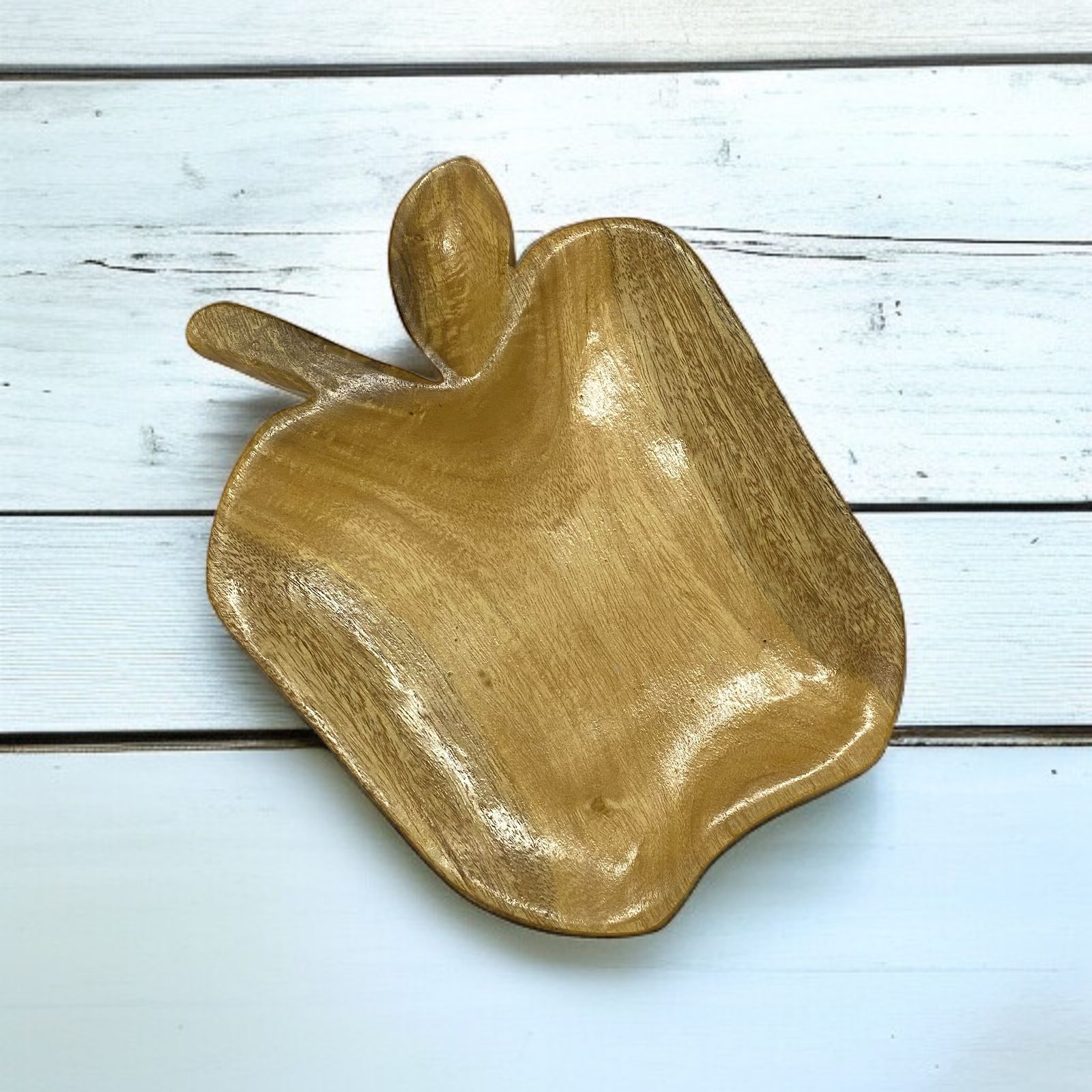 Apple-Design-Platter-Light-Wood-Custom-Creation-main.