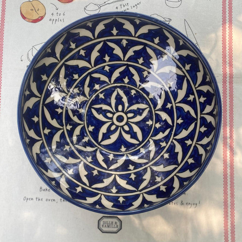 Blueandwhitepatternceramicbowl-TheKnotandBow.