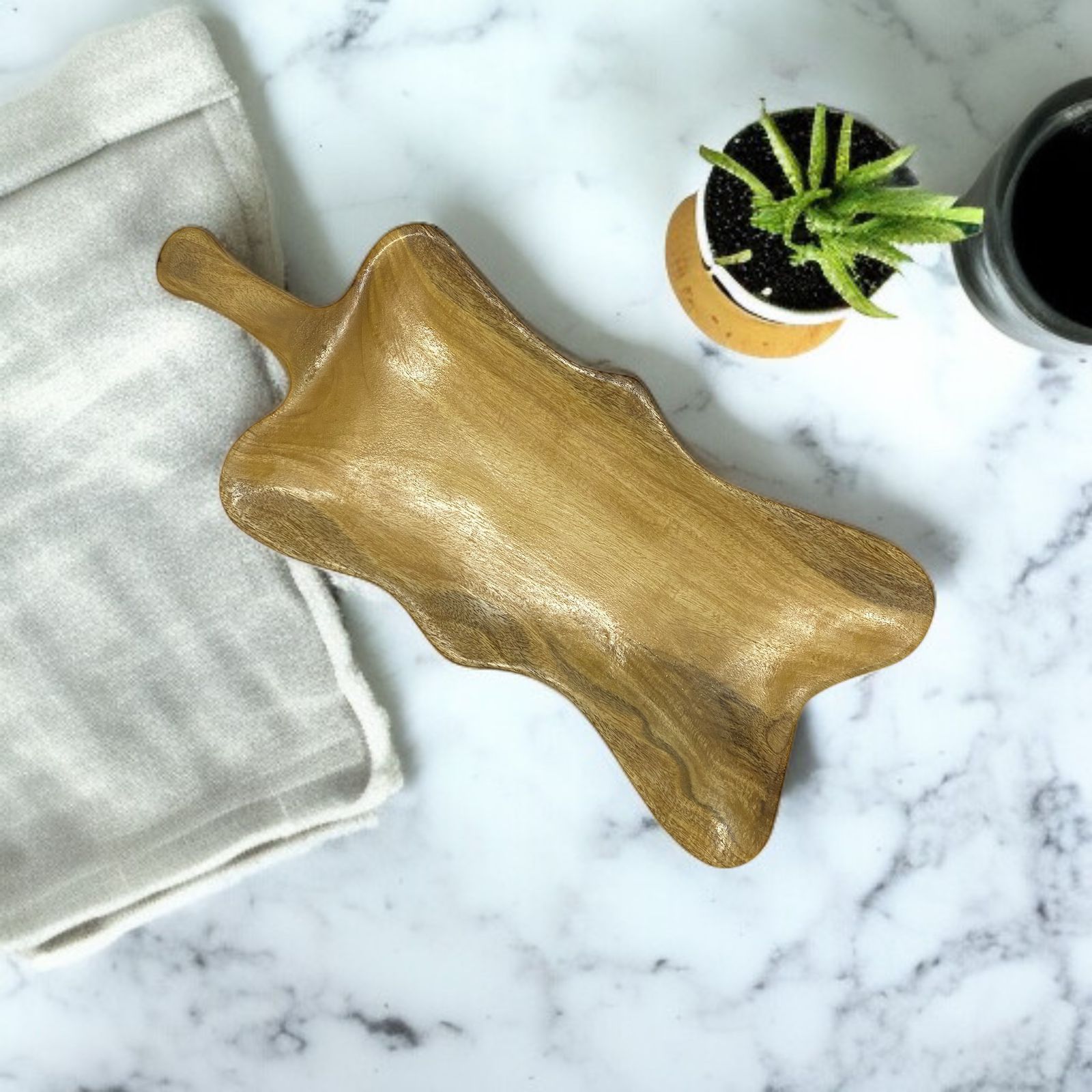 Carved-Platter-With-Handle-Custom-Creations 
