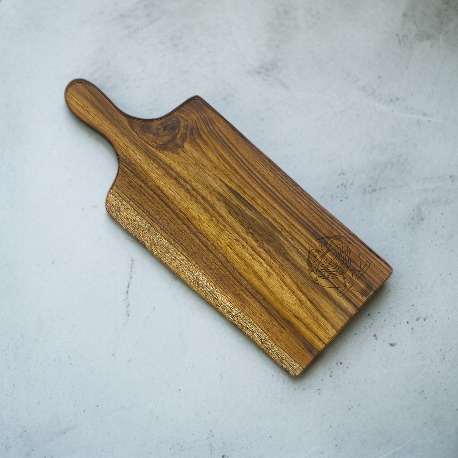 Chopping-Board-Medium-Bull-Design-Handlemain.