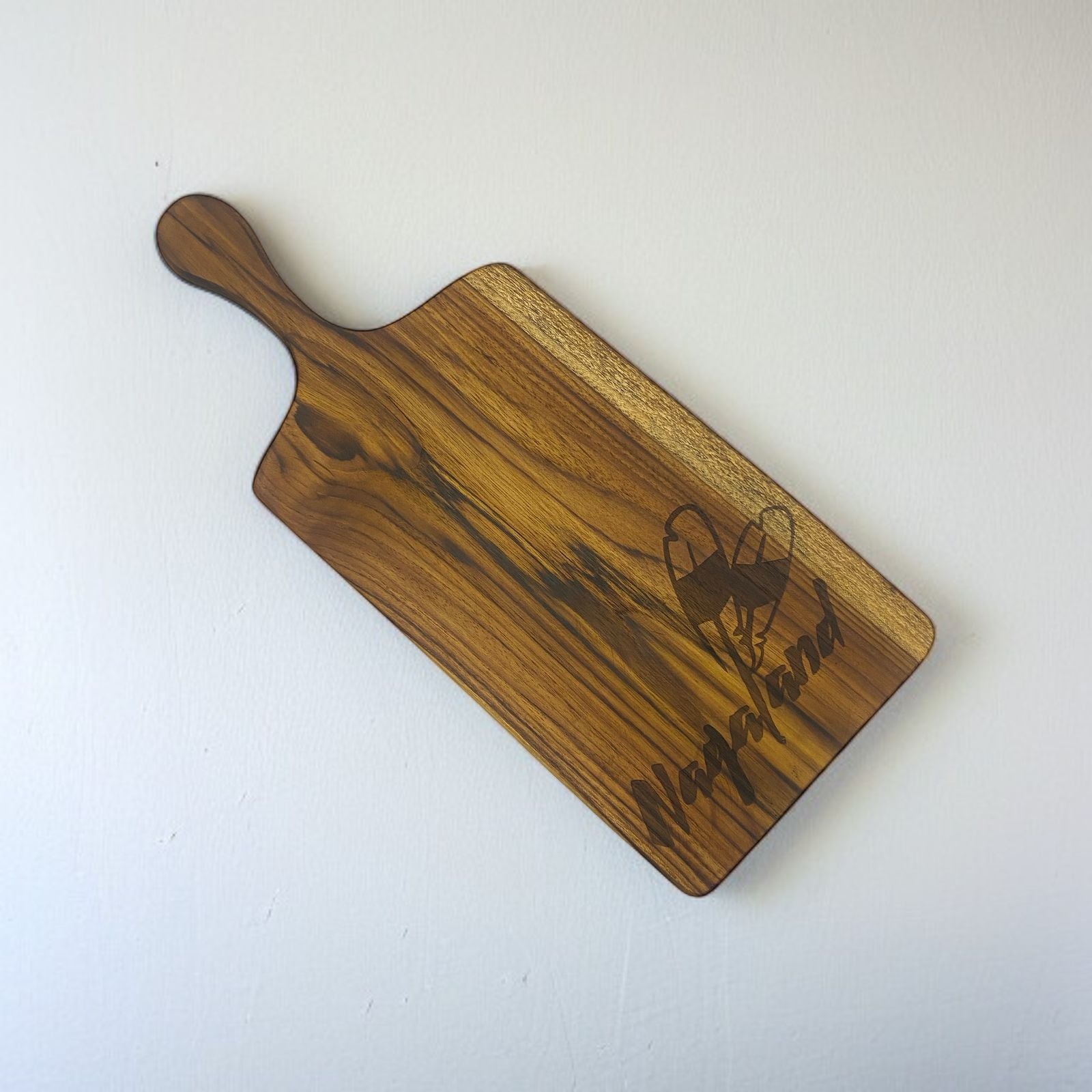 Chopping Board Medium Nagaland Design Carved Handle - Custom Creation