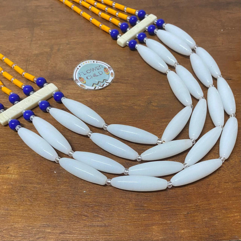 Flowerchild Smooth White With Yellow Touch Necklace