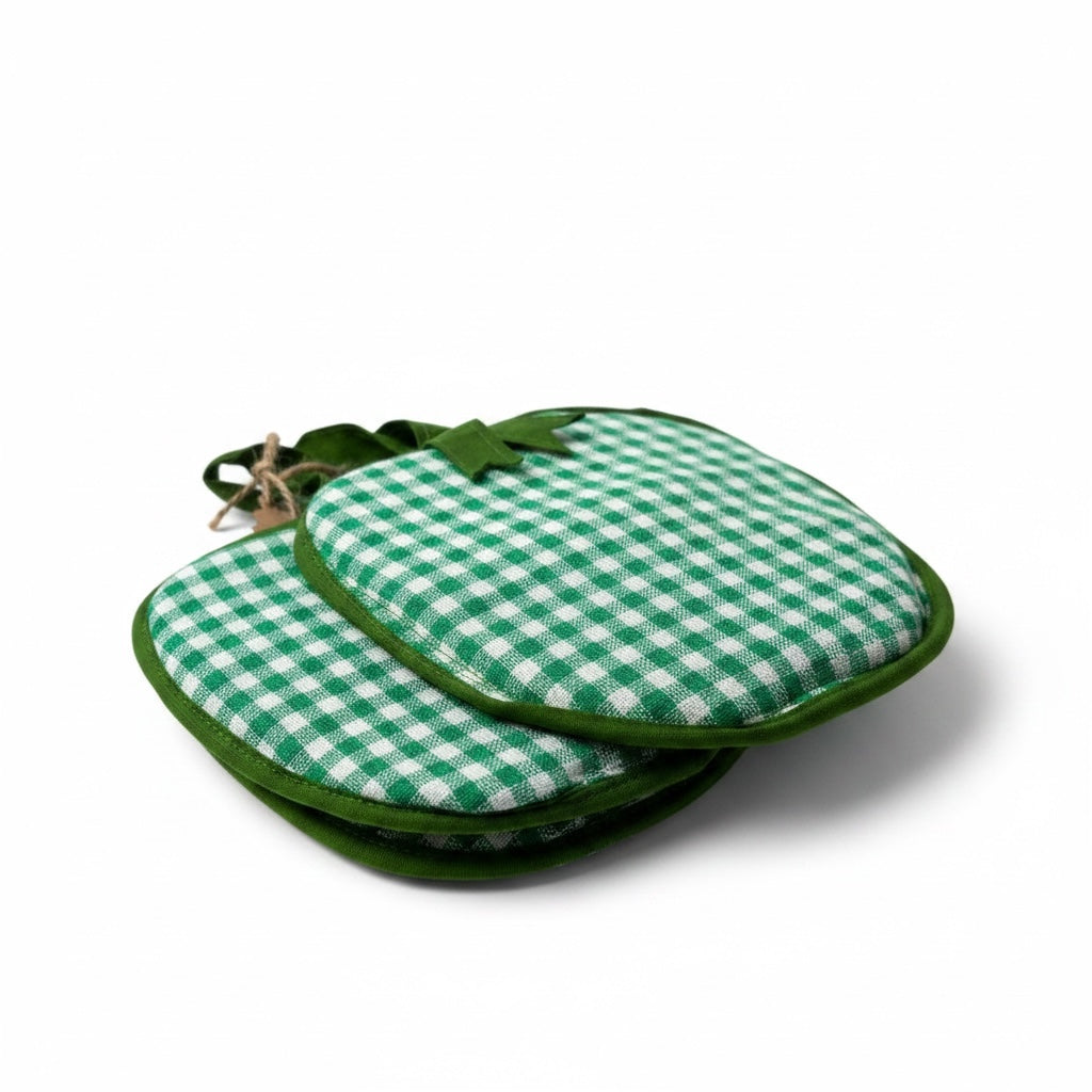 Green gingham apple pot holder- prodigal home