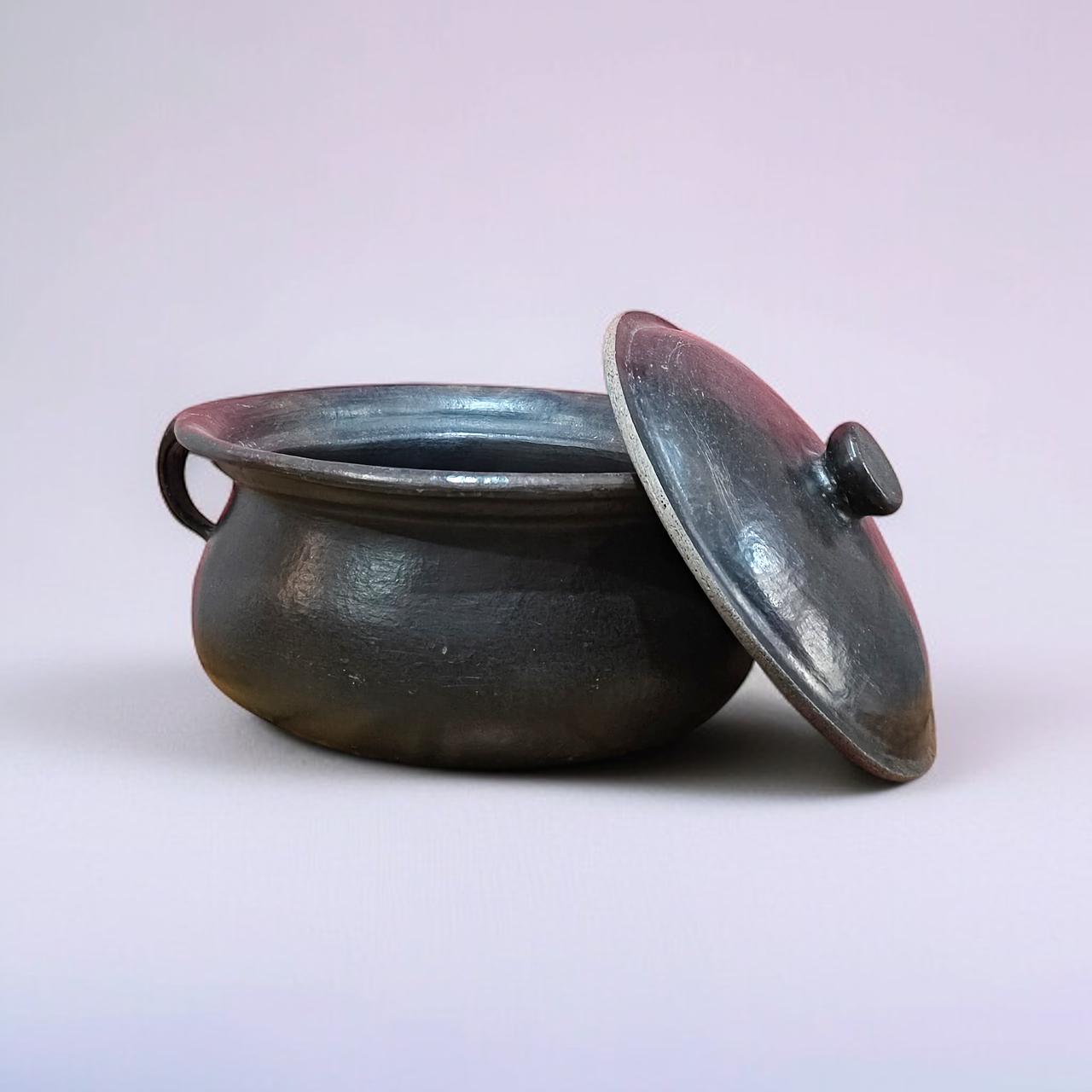 Longpi Pottery Clay Earthenware Pot 4.5lt with Handle - Indigi Crafts