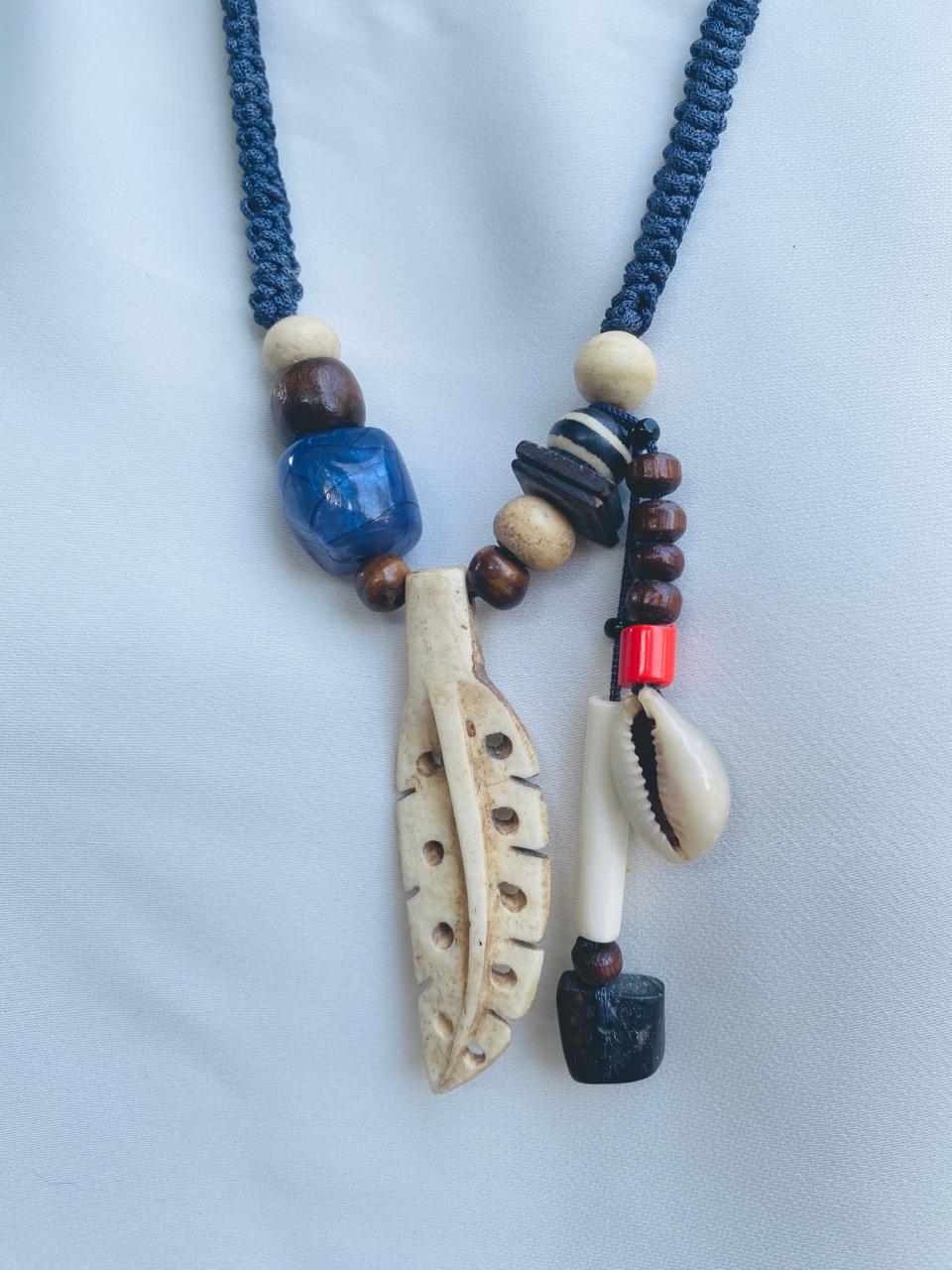 Mixed beads bone leaf necklace- Annie Sakhamo