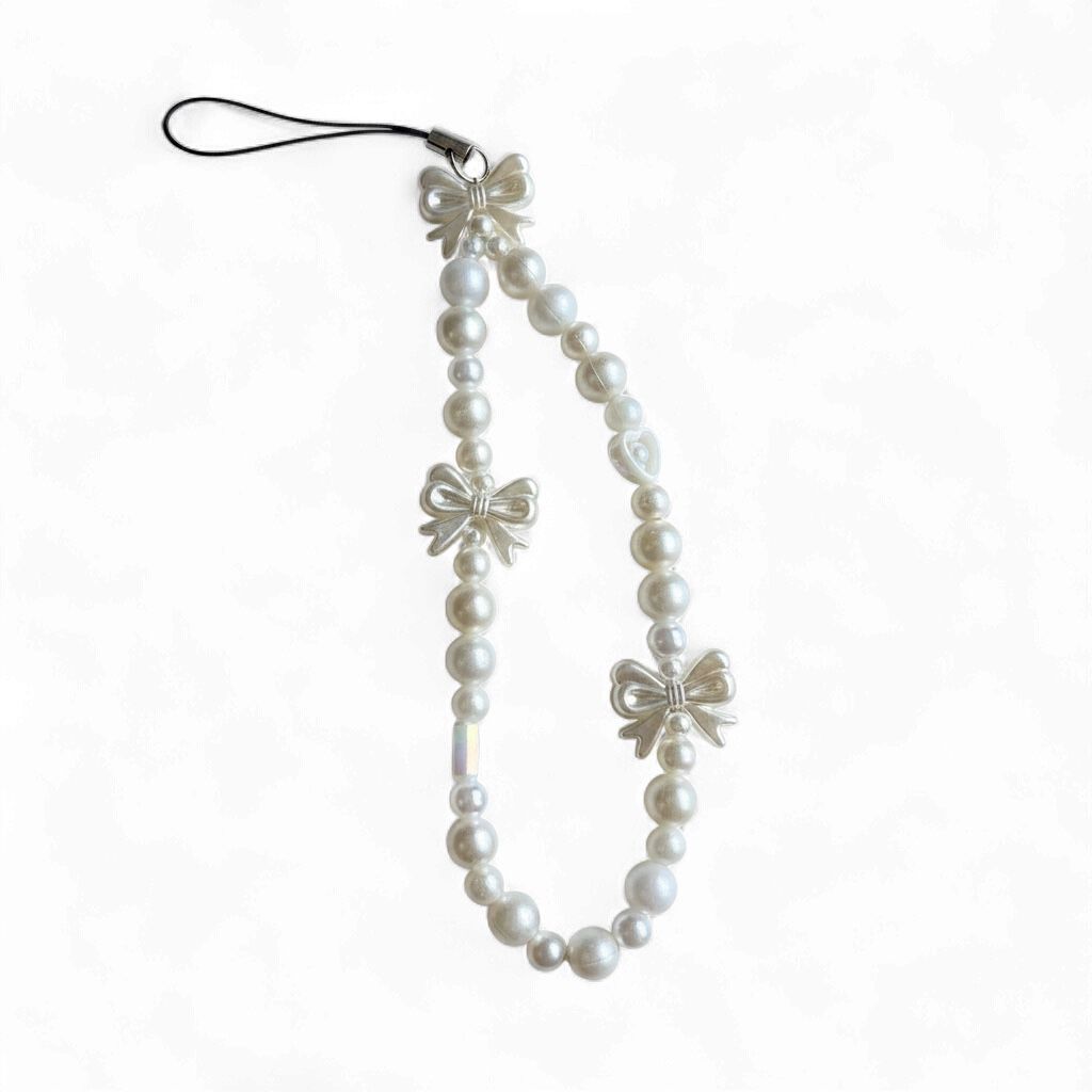 Panda caft -Pearl bow phone charm