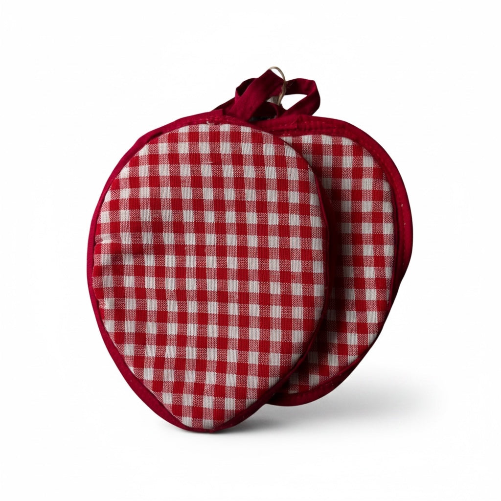 Strawberry shapes pot holder- prodigal home