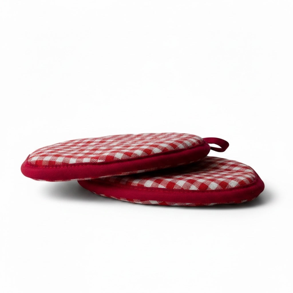 Strawberry shapes pot holder- prodigal home