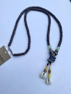 Tassel wooden necklace - Annie Sakhamo