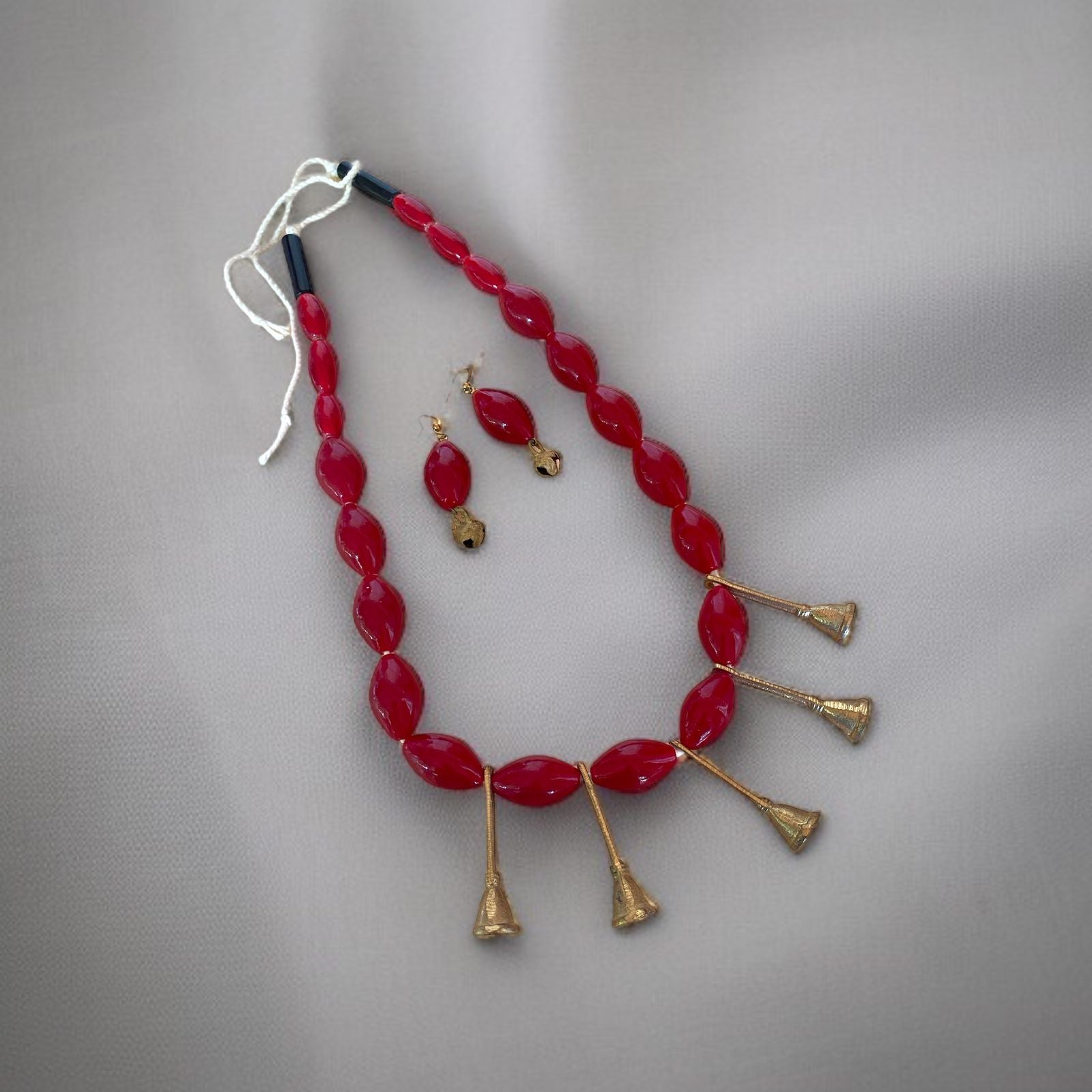 Eye Catchers Necklace Set - Erui Designs
