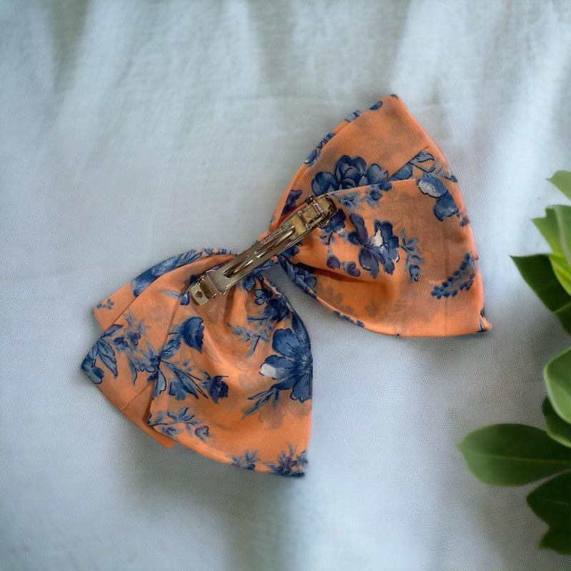 Yaren - Pink and Blue Bow clip