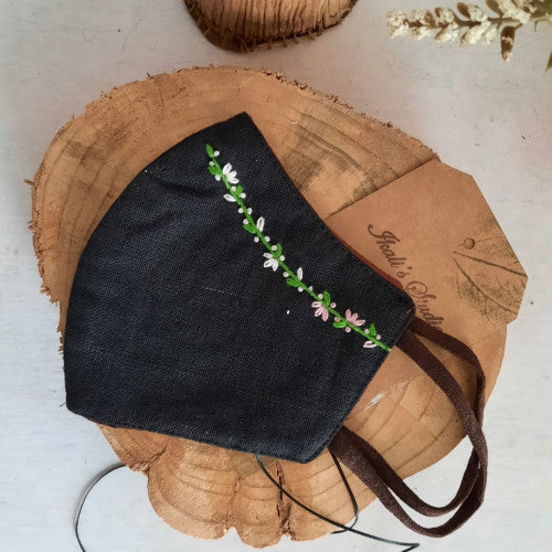 Black hand embroidered face maskBlack hand embroidered face mask - Ikali studio
