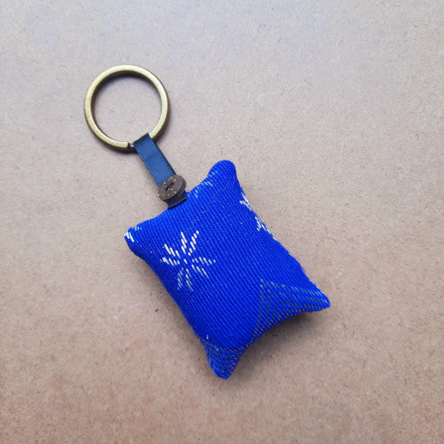 Blue and silver key chain handwoven - Ikali's Studio