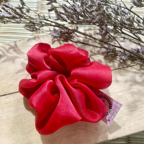 Color of love organza hair scrunchies- Yaren